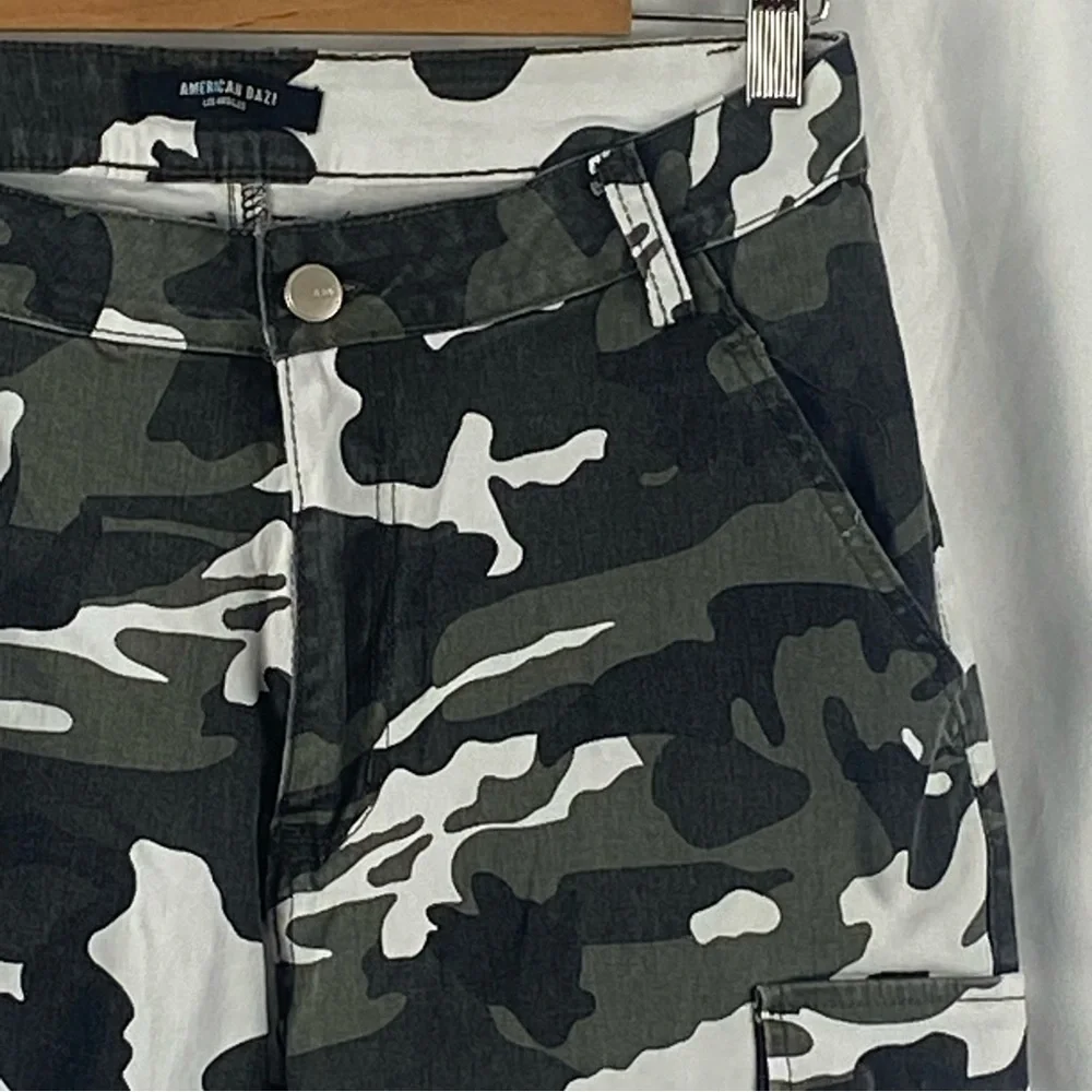 American Bazi Women’s Camouflage Cargo Joggers Pants Size Large - Picture 6 of 16